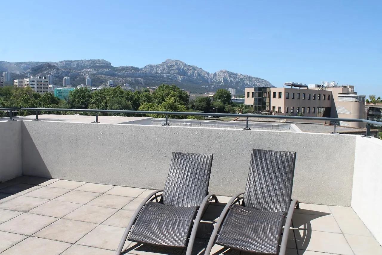 Hotel Residence Services Calypso Calanques Plage Marseille
