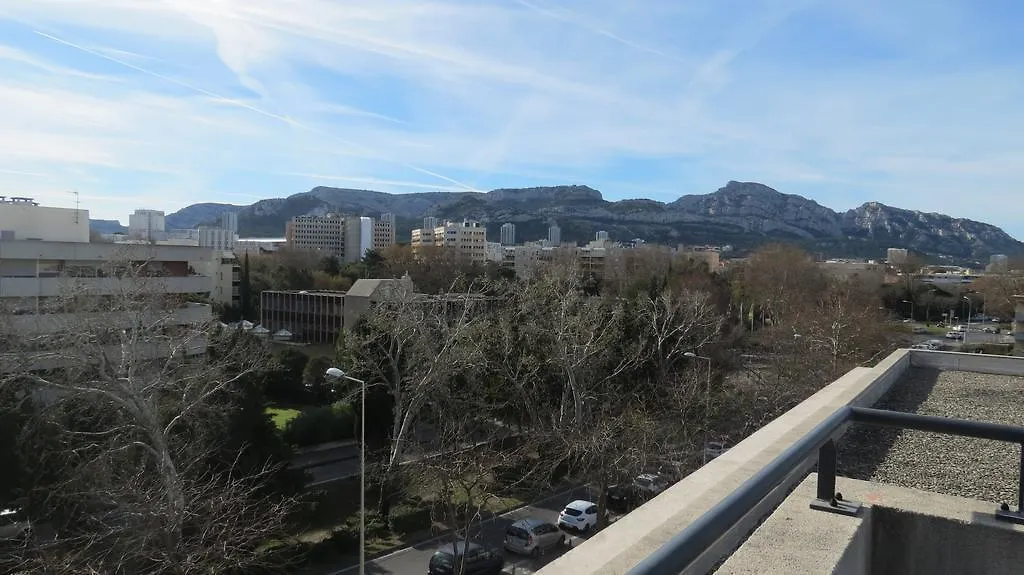 *** Hotel Residence Services Calypso Calanques Plage Marseille France
