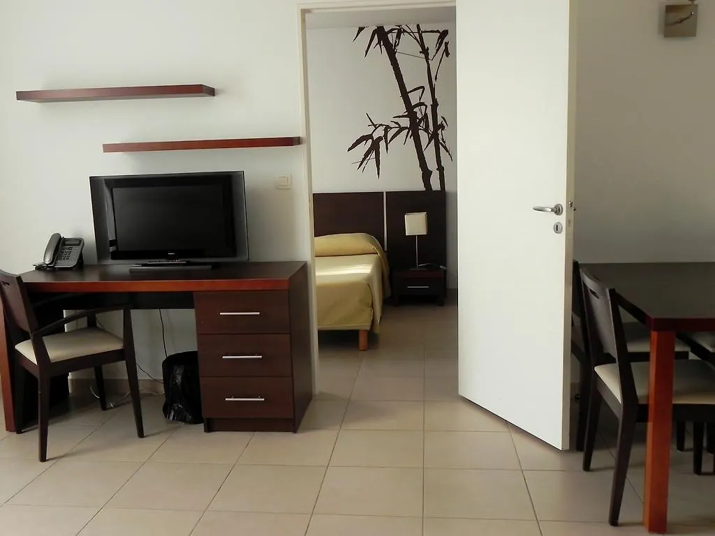 *** Hotel Residence Services Calypso Calanques Plage Marseille France