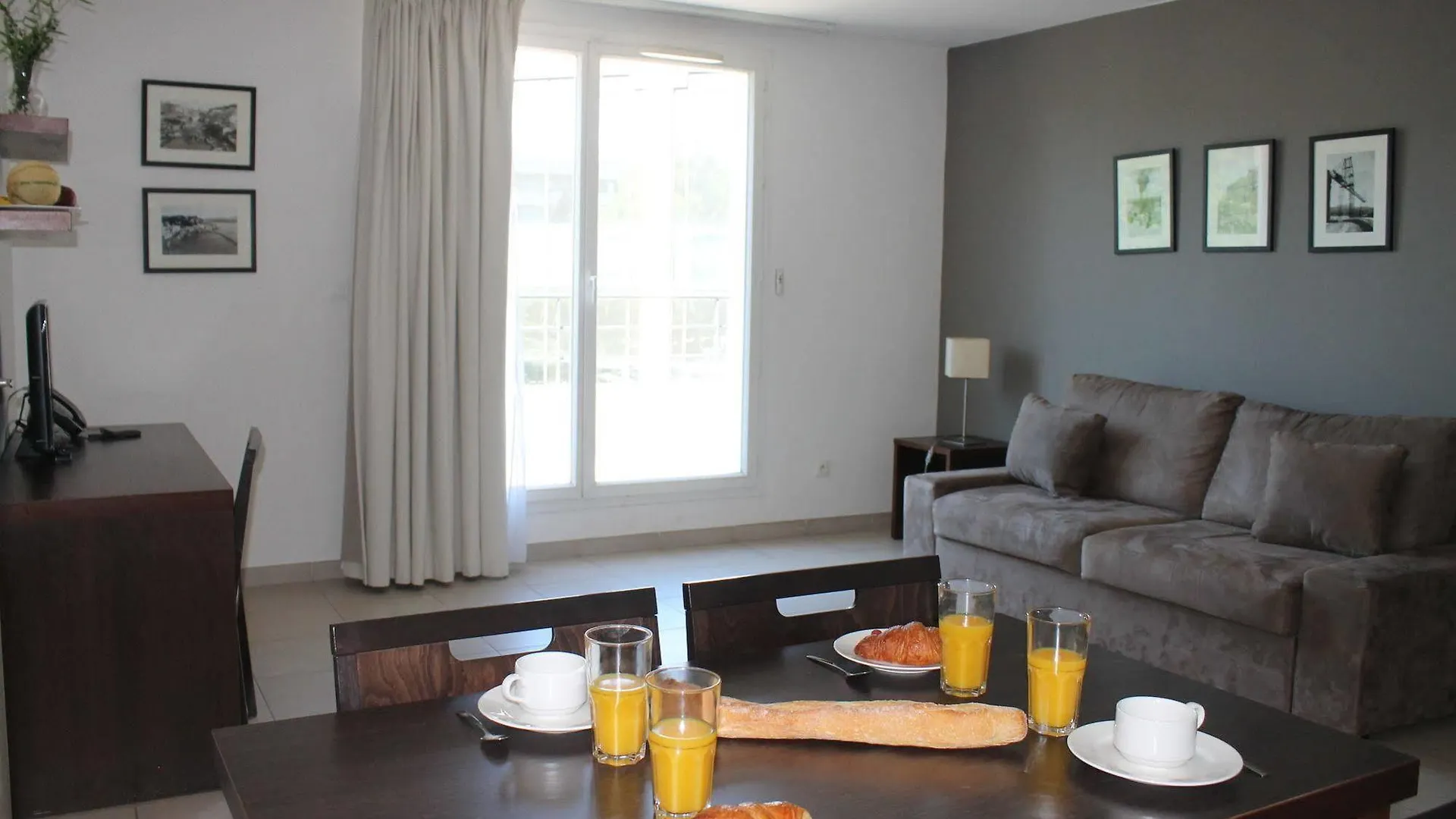 Residence Services Calypso Calanques Plage Marseille