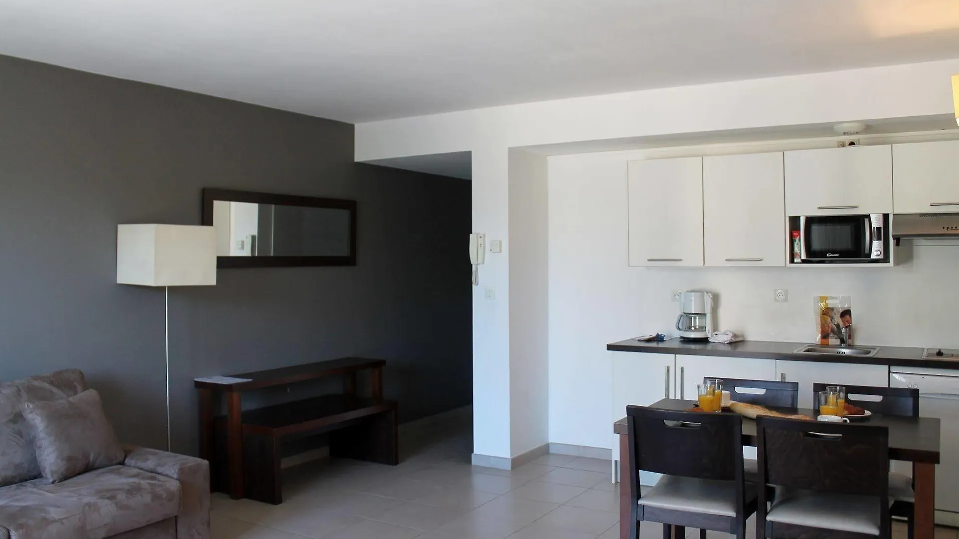 Residence Services Calypso Calanques Plage Marseille Hotel